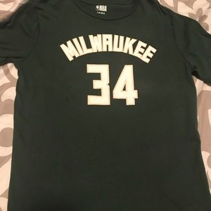 Mikwaukee t shirt #34